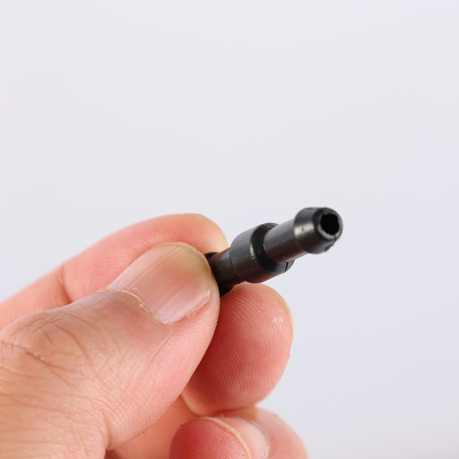 10X 4MM コネクタ VW トランスポーター ゴルフ ポ - Plastic Pipe Clip のレビューと価格